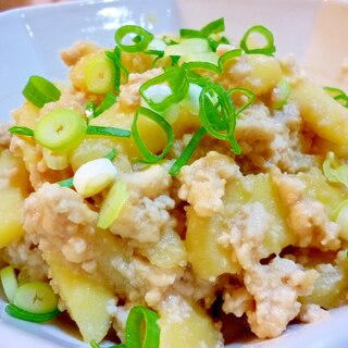 じゃが芋の鶏そぼろ煮★肉溶き片栗粉で柔ふわ仕上げ♪